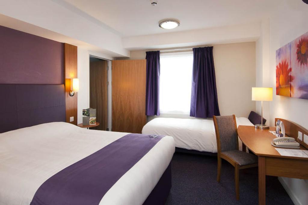 Premier Inn Glasgow City Centre South الغرفة الصورة