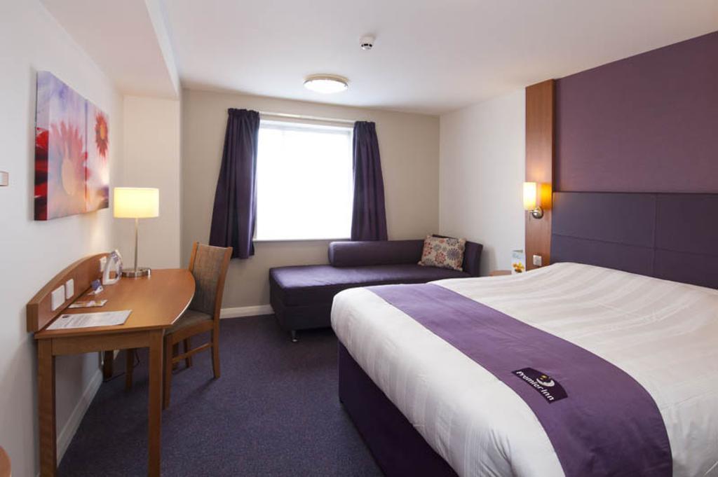 Premier Inn Glasgow City Centre South الغرفة الصورة